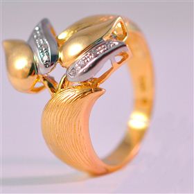 кольцо Золото (750) 9,3 г. размер 18,5